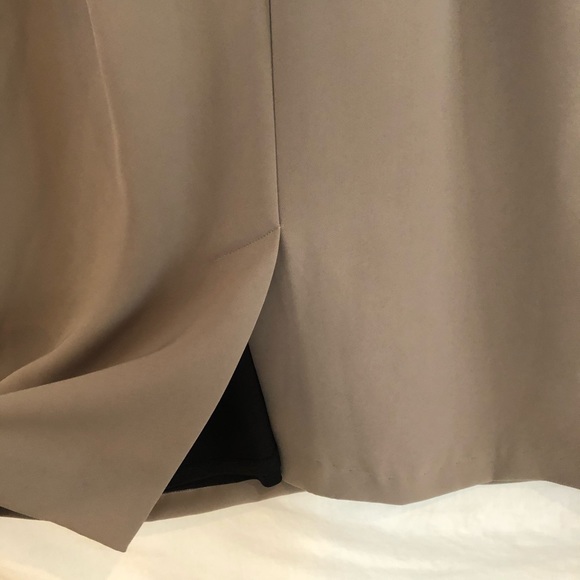 Eva Franco NWT Color Block Sheath Dress Tan Black - Picture 7 of 9